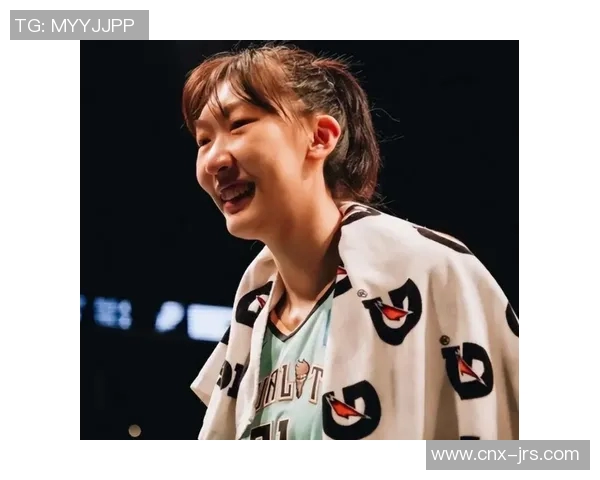 韩旭再创辉煌荣膺常规赛MVP四川女篮力争三连冠荣耀之路